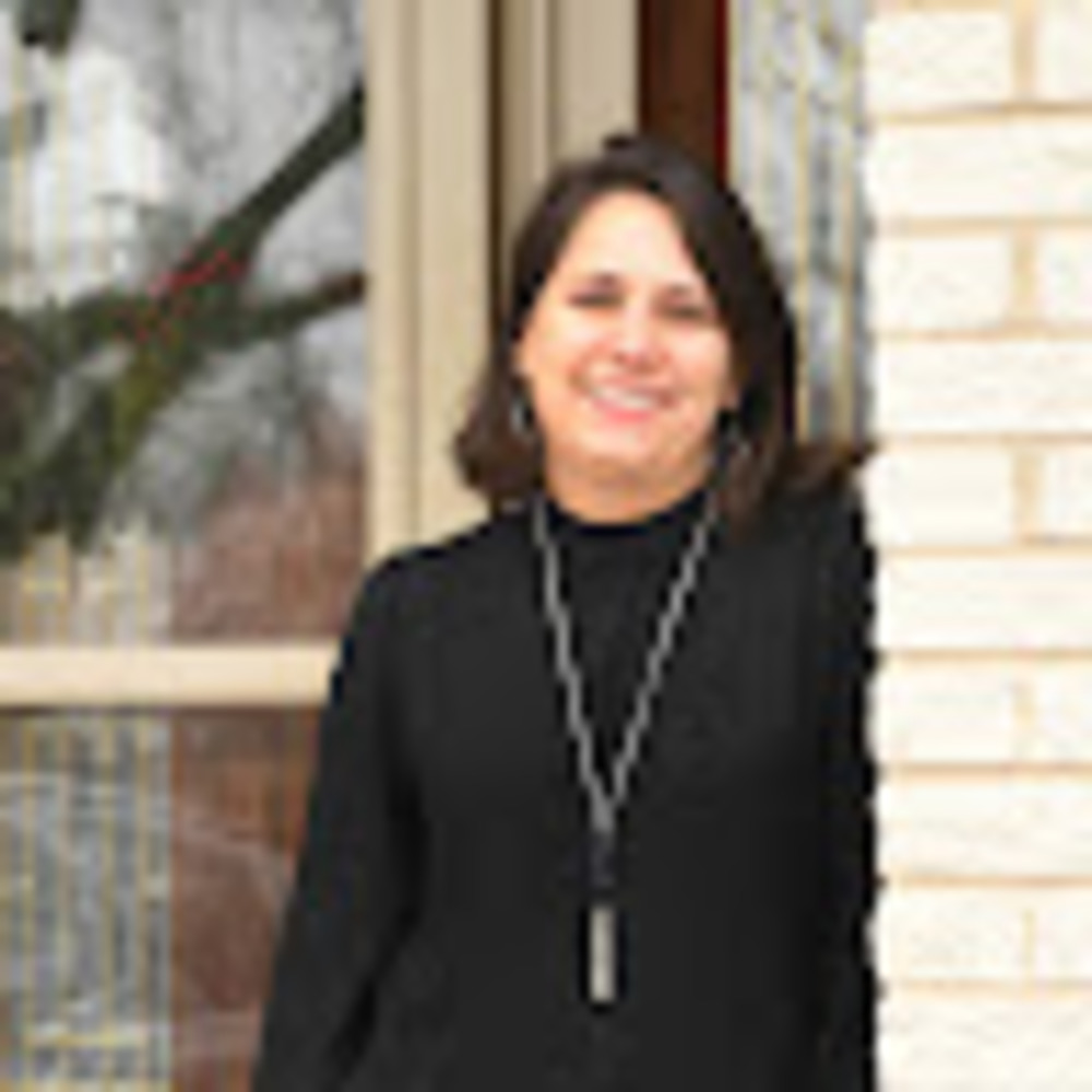 Meet your Posher, Kelly